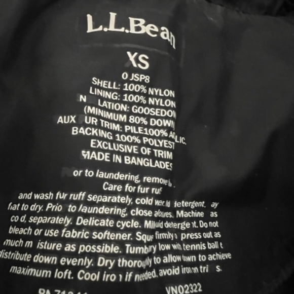 XS L.L. Bean Goose Down Coat with Removable Faux Fur Trim Hood. Black - Picture 2 of 2